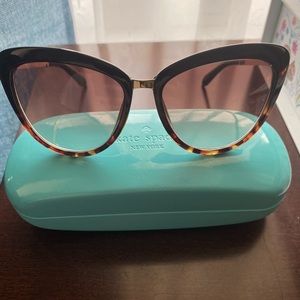 Kate spade brown tortoise sunglasses